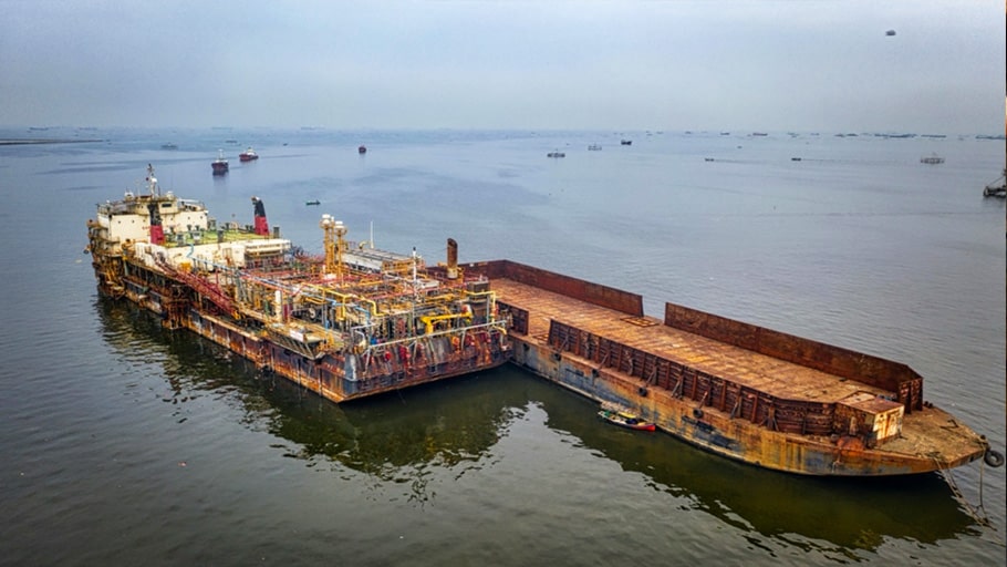 An offshore ship with visible iron rust, demonstrating the effects of corrosion in marine environments where structures like oil platforms and subsea pipelines depend on cathodic protection to prevent severe damage and ensure safety